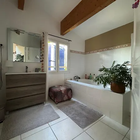 Maison D'artiste * Le Chaffaut-Saint-Jurson